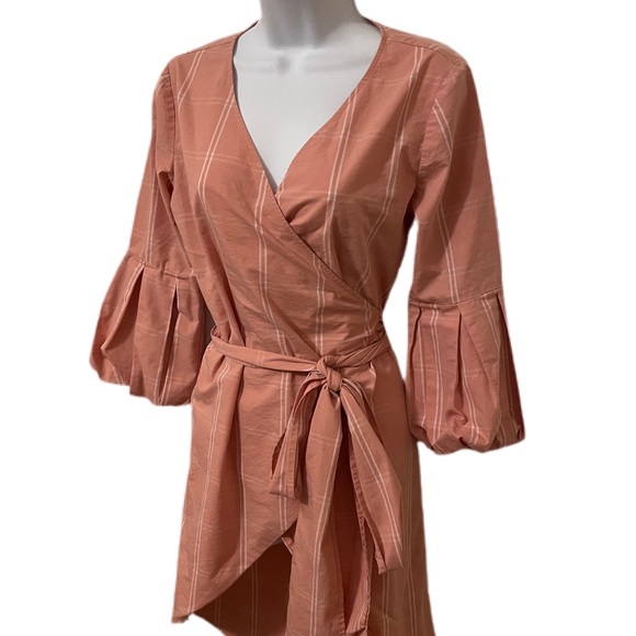 New York & Company long top - Picture 3 of 8